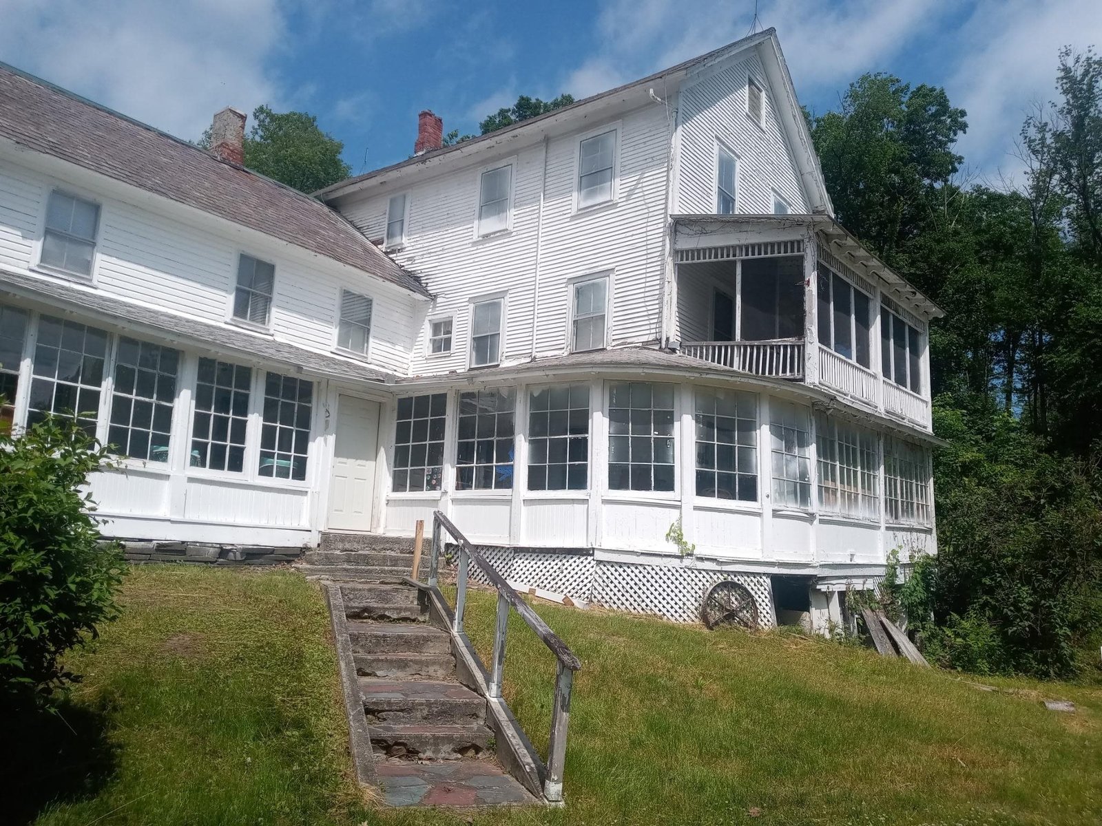 99 Spooner Point