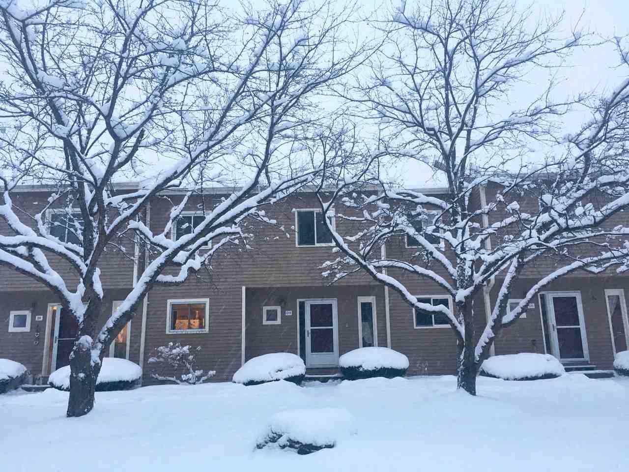 D10 Stonehdge Drive