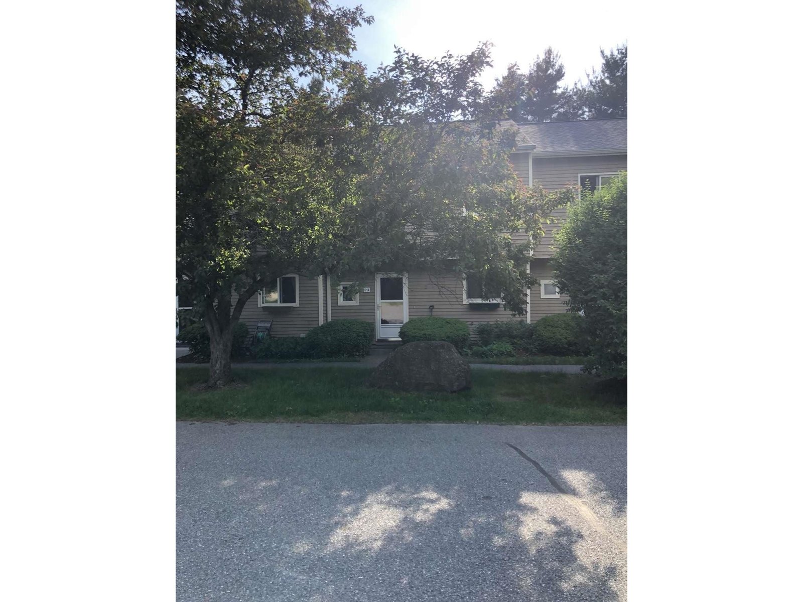 D14 Stonehedge Drive, South Burlington