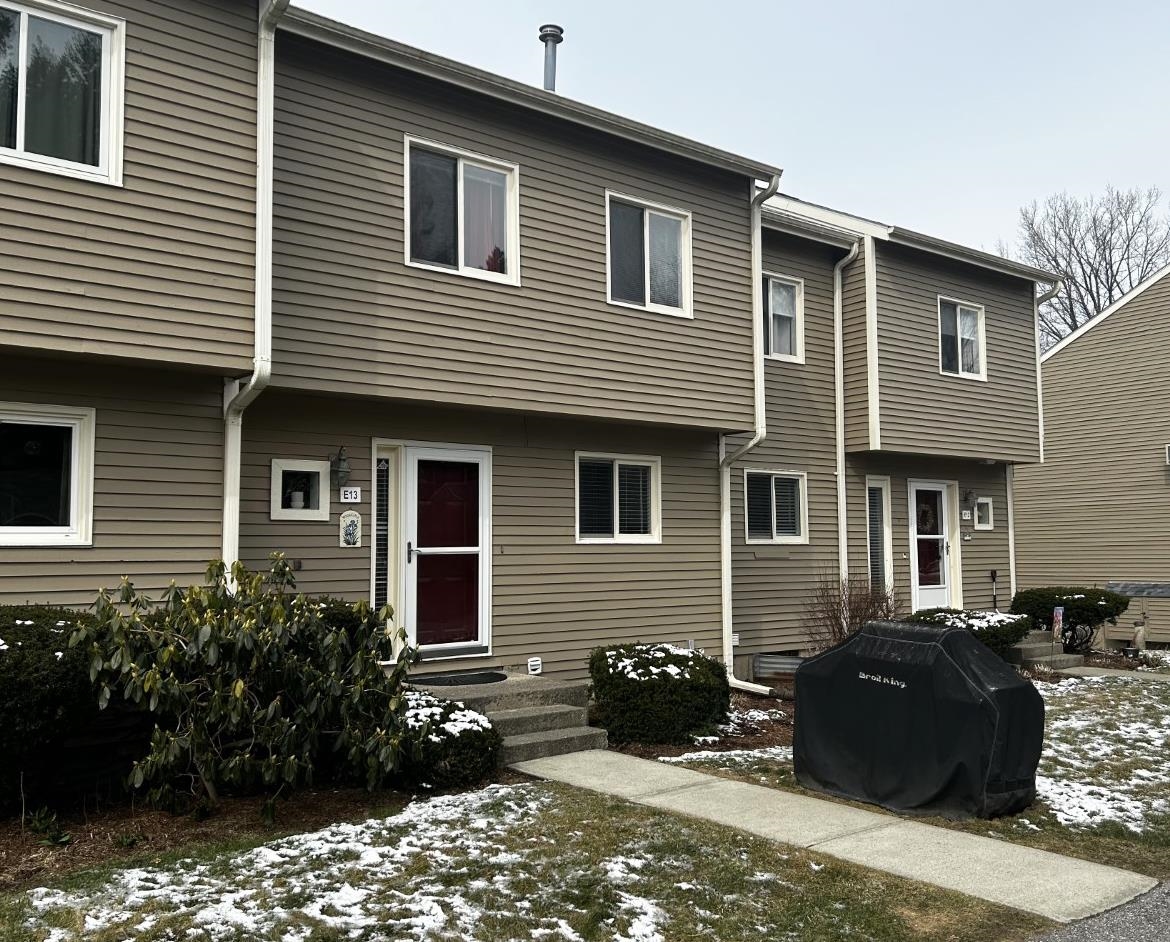 E13 Stonehedge Drive