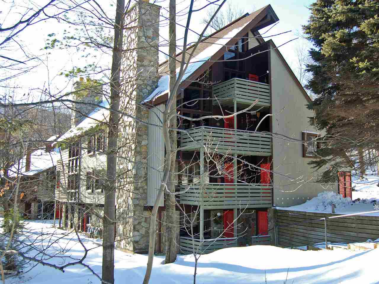 G-2 Clairiere Road