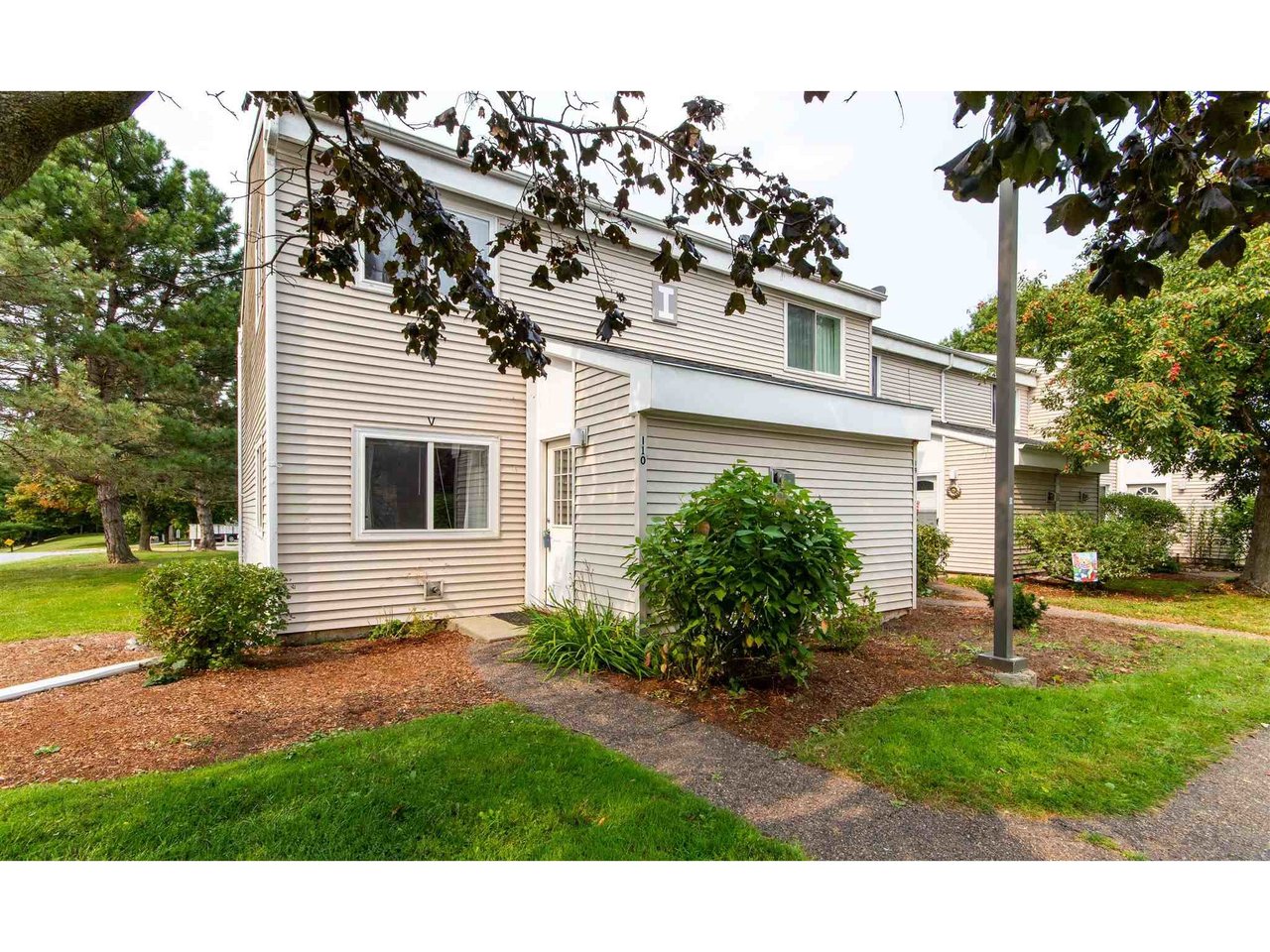 I10 Grandview Drive, Unit 10