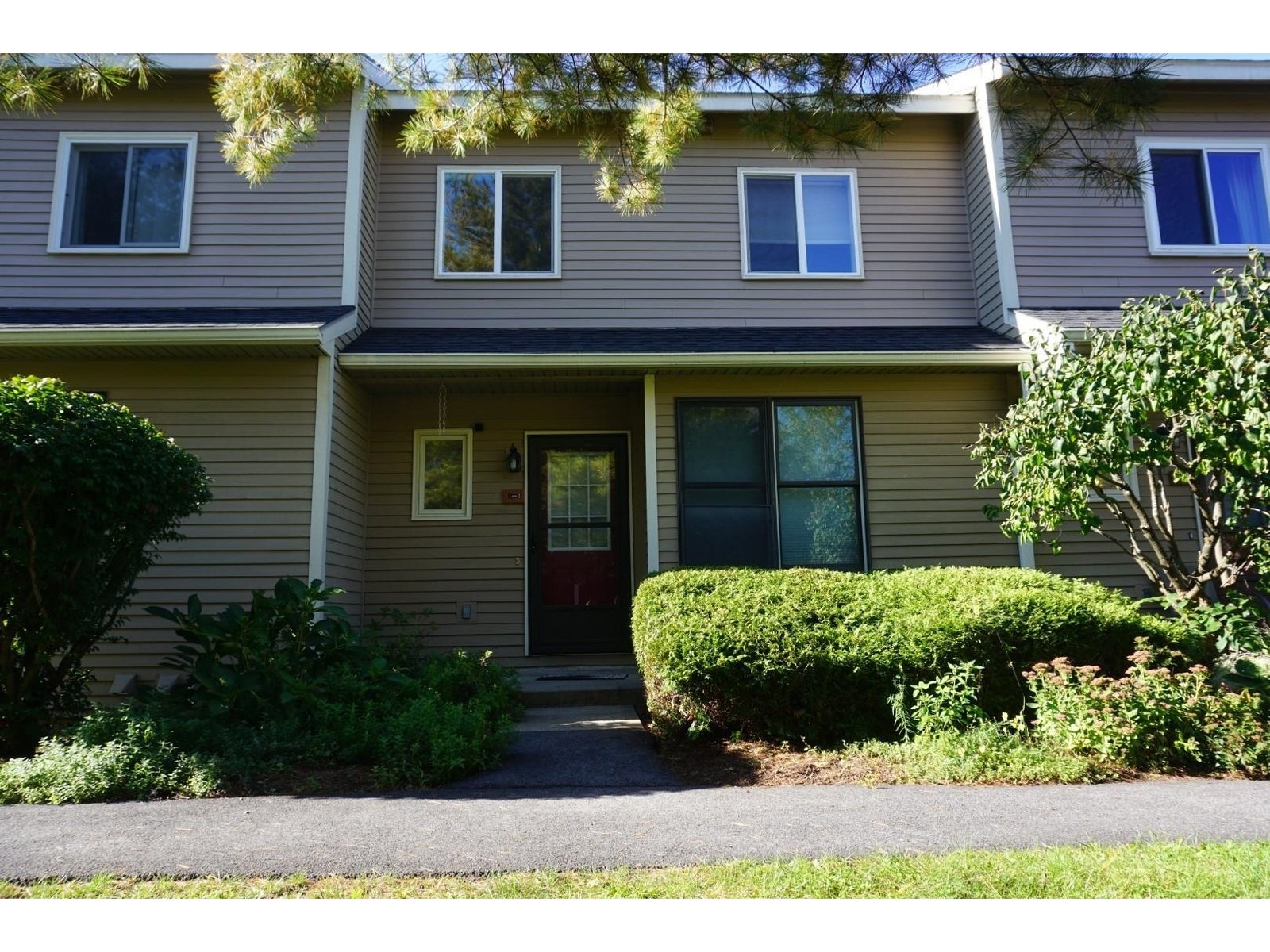 I3 Stonehedge Drive, Unit I3