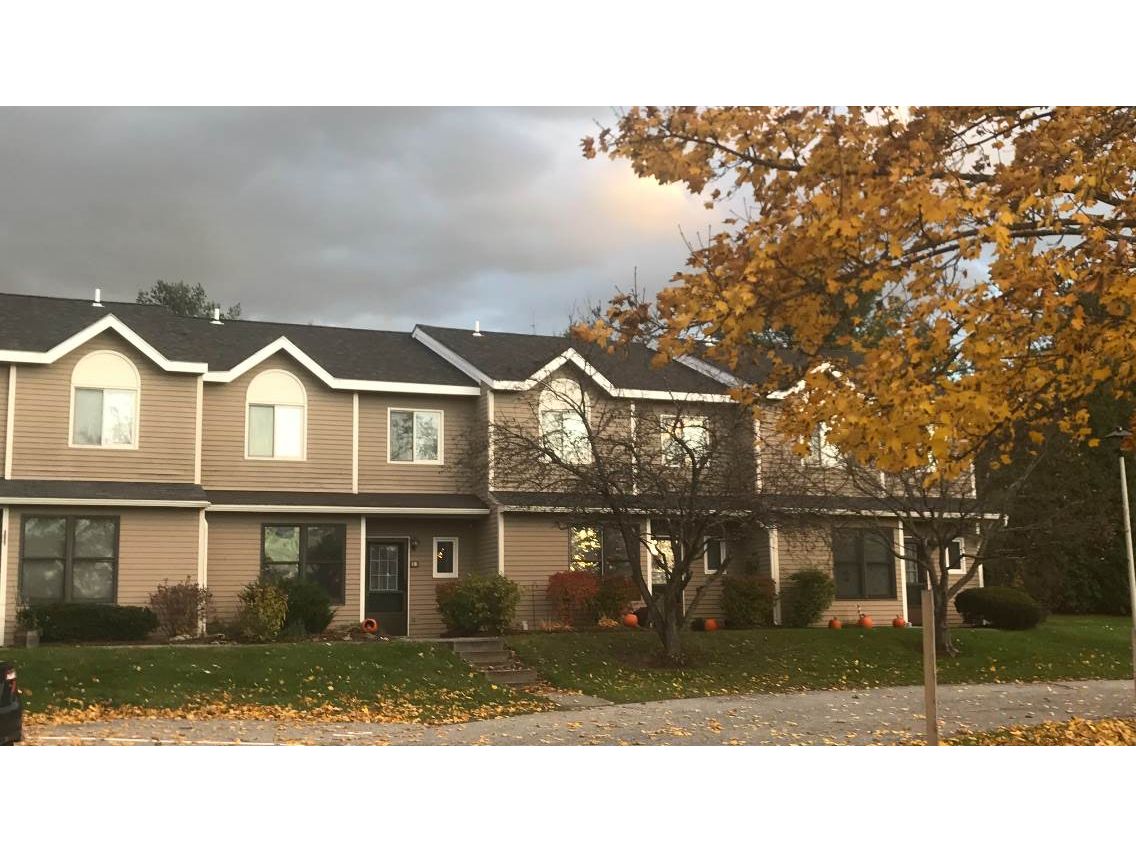 J10 Stonehedge Drive, South Burlington