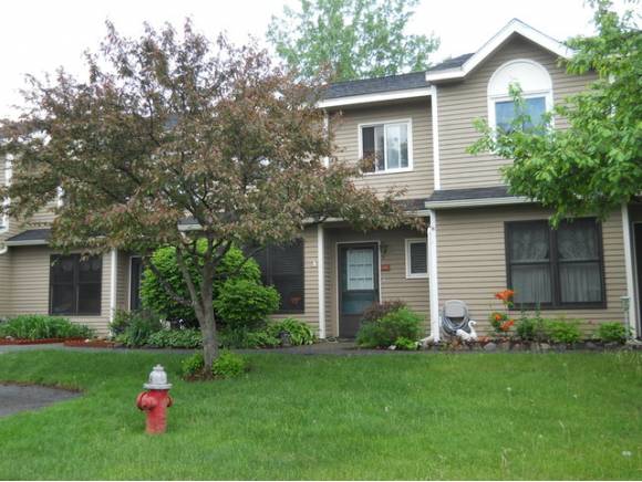 J15 Stonehedge Drive, Unit J15