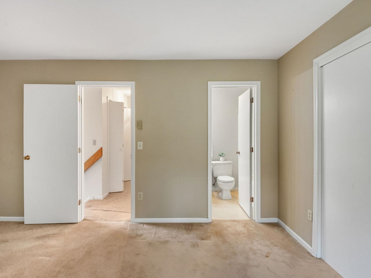 Bath also accessible from hall