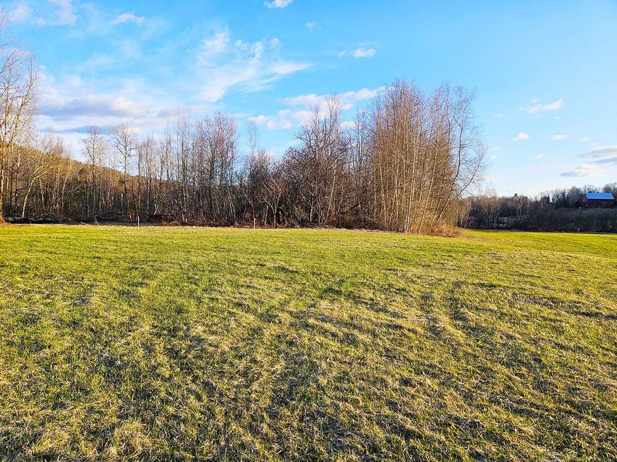 Lot 12-13 Paradis Lane