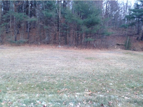 Lot 4 Railroad Street