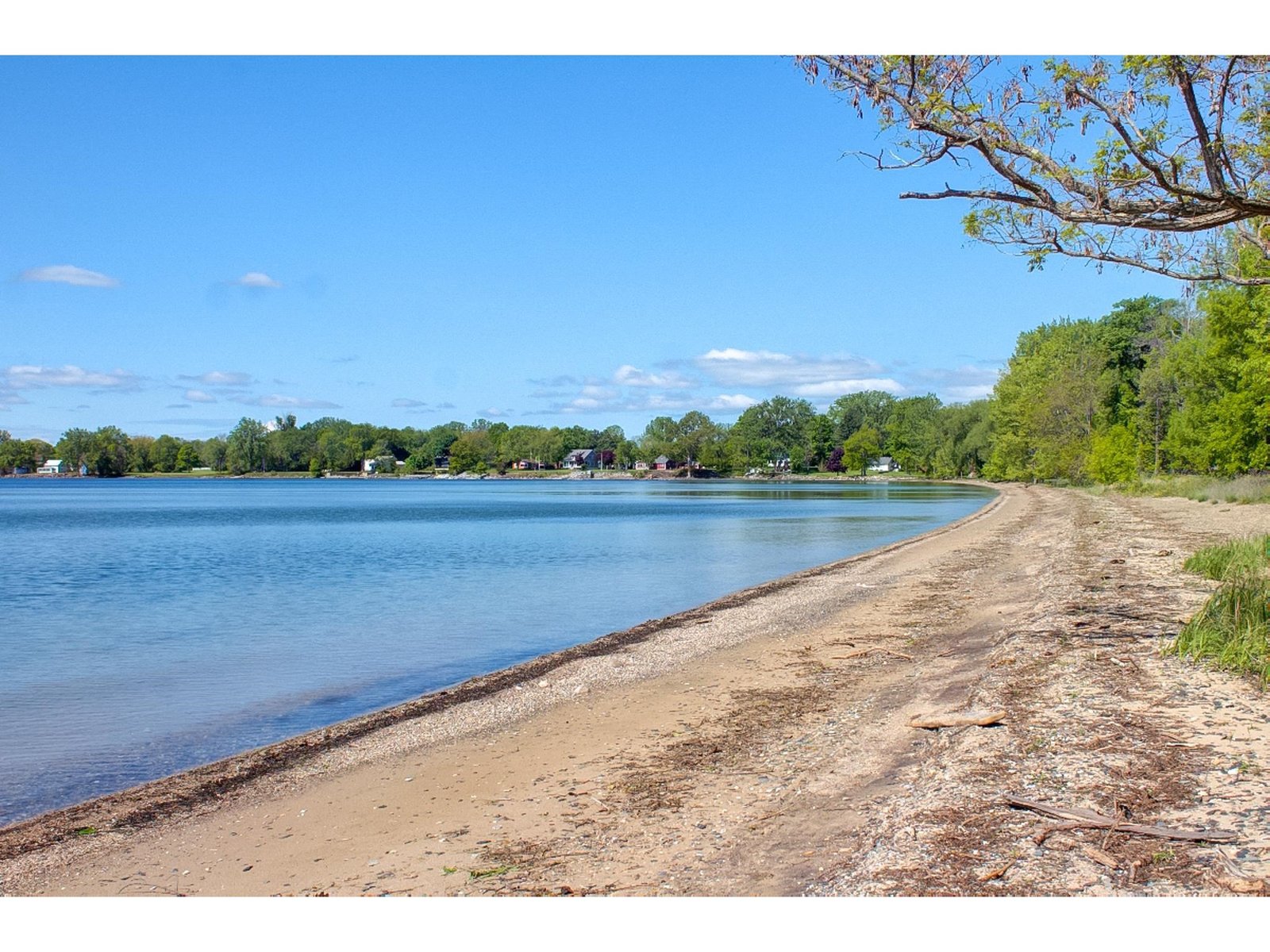 Lot B 2 Holiday Point Road, North Hero