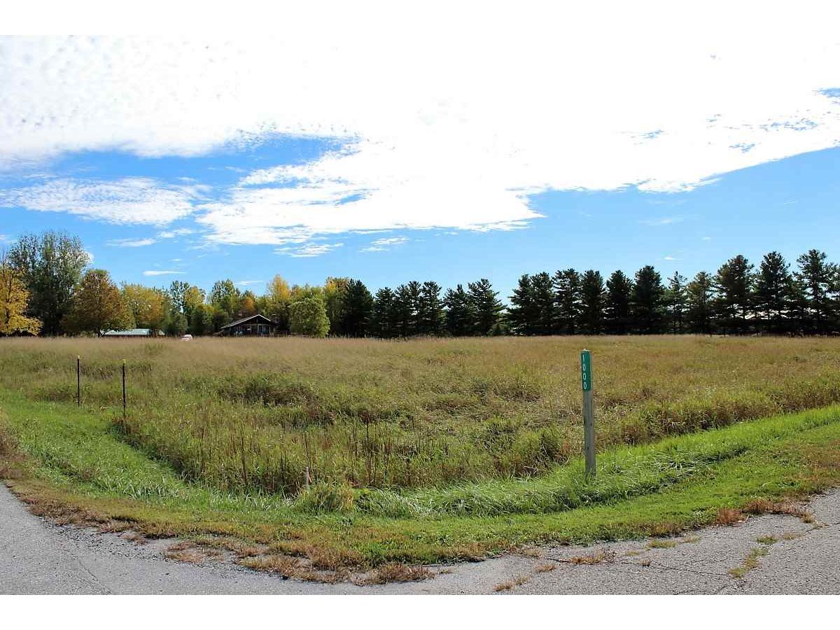Lot ! US Route 2 Road