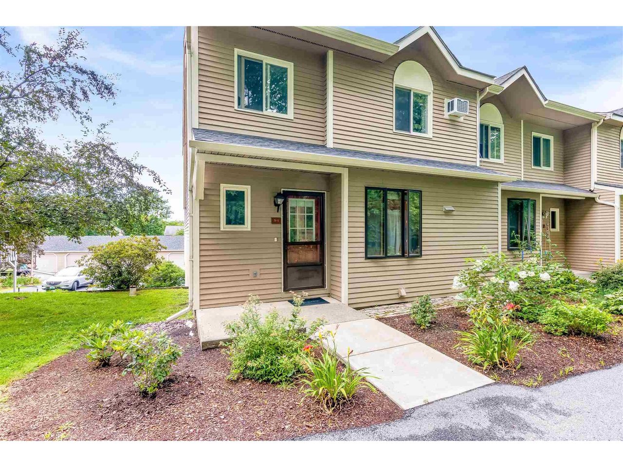 N4 Stonehedge Drive, South Burlington