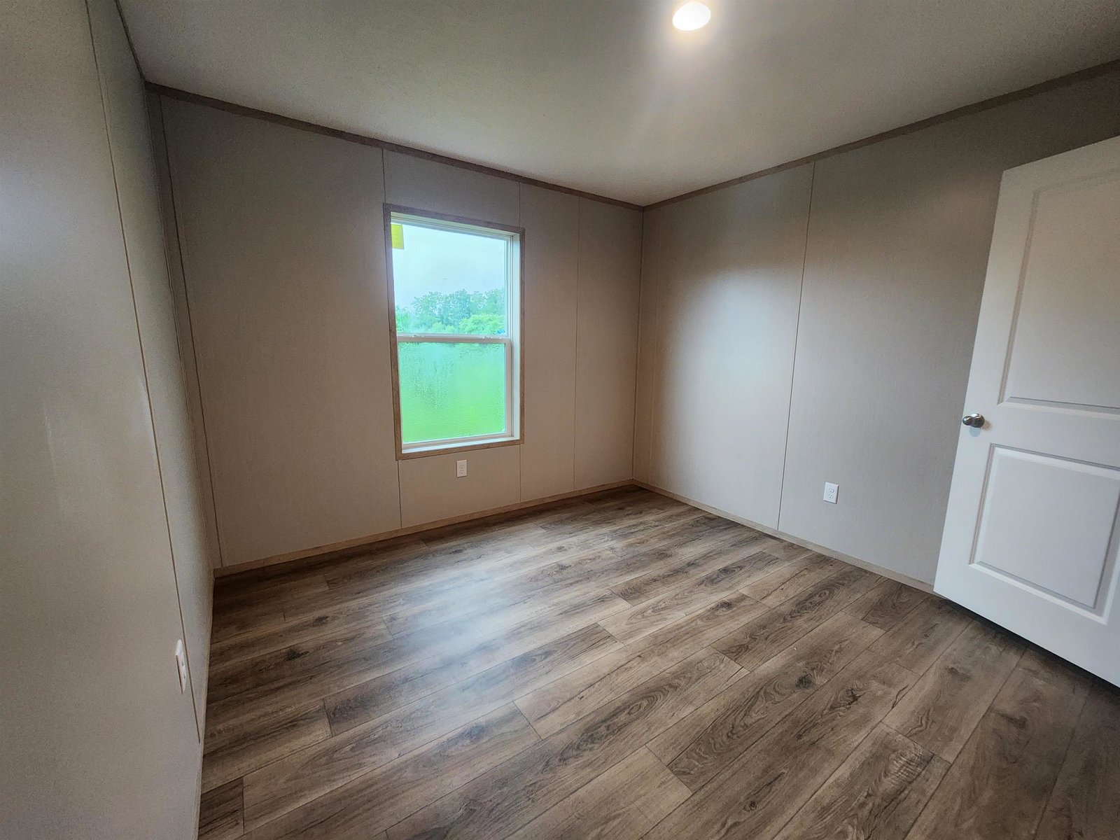 TBD Meadow Lane