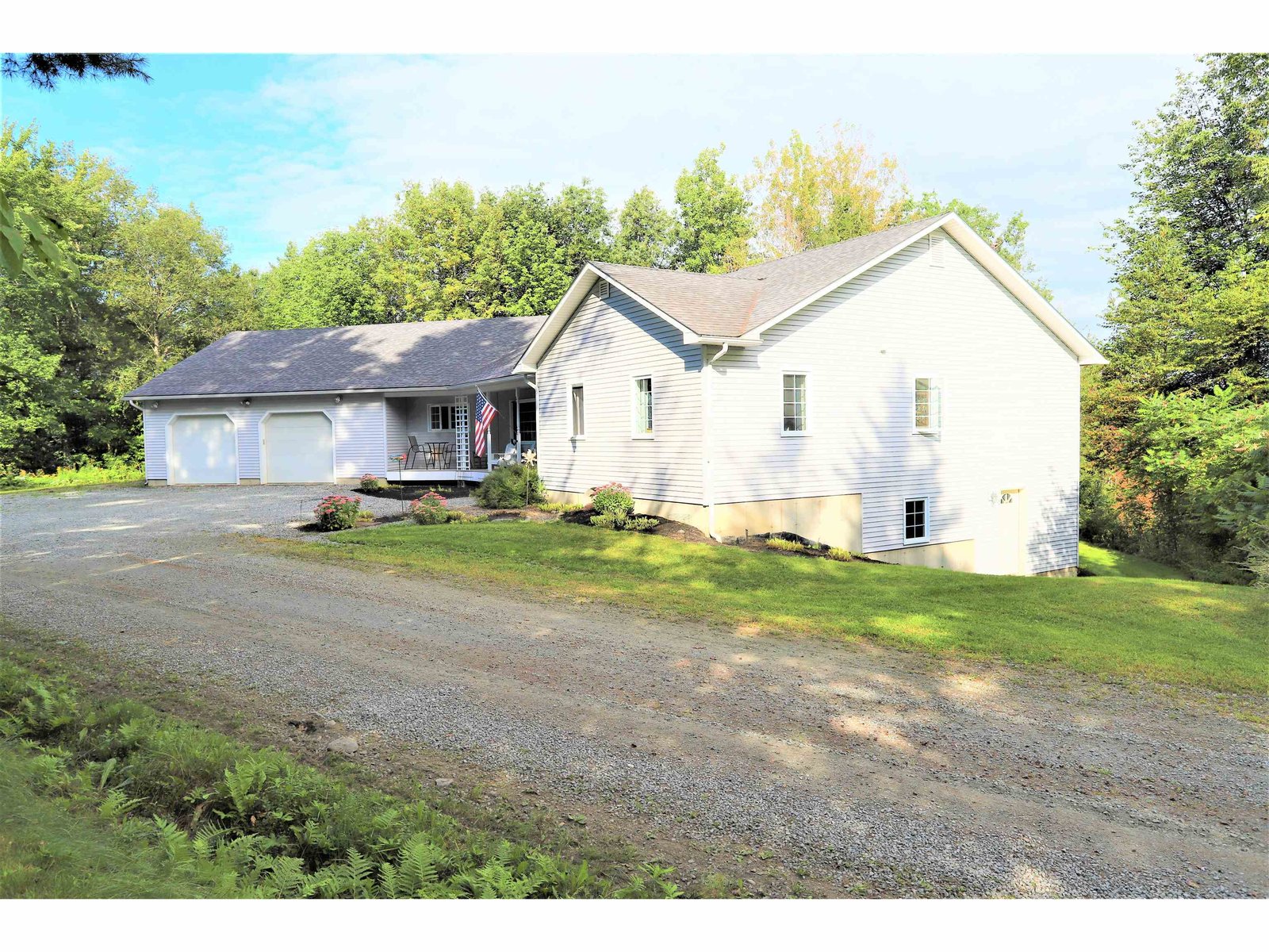 781 Highland Avenue, Newport City