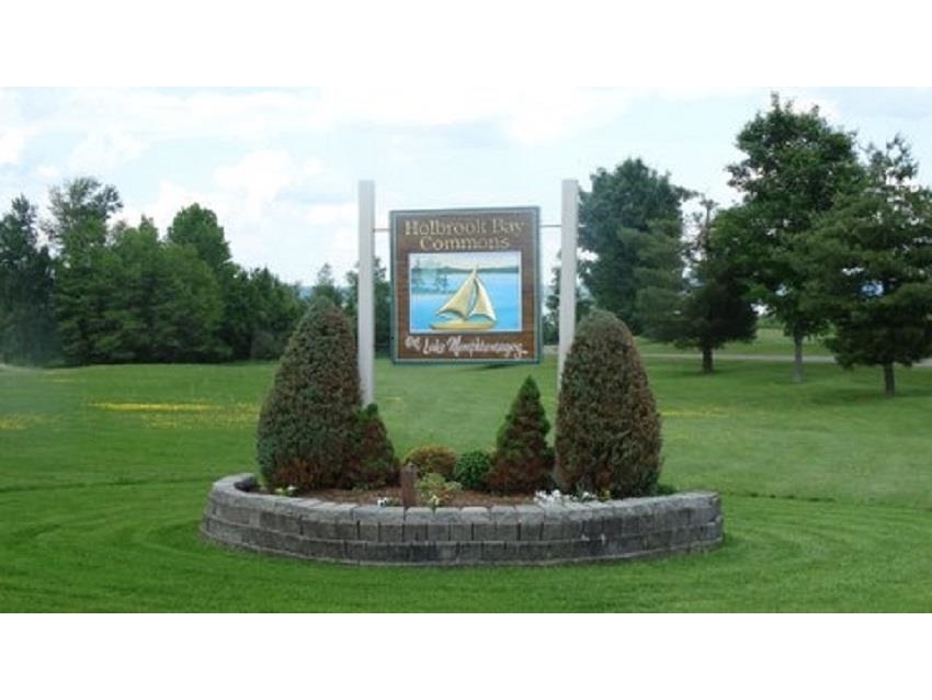 399 Holbrook Bay Commons, Newport Town
