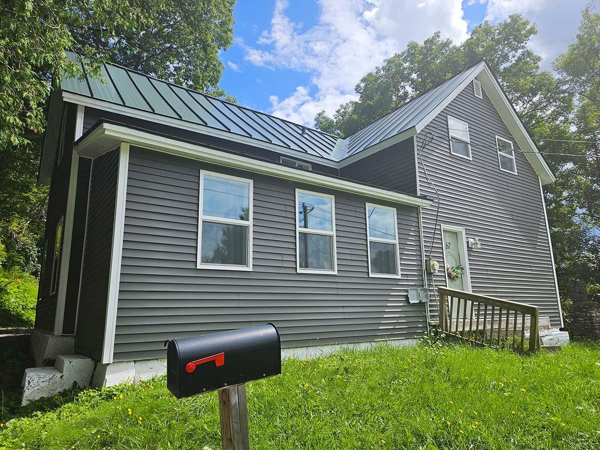 67 Noyes Street, Richford