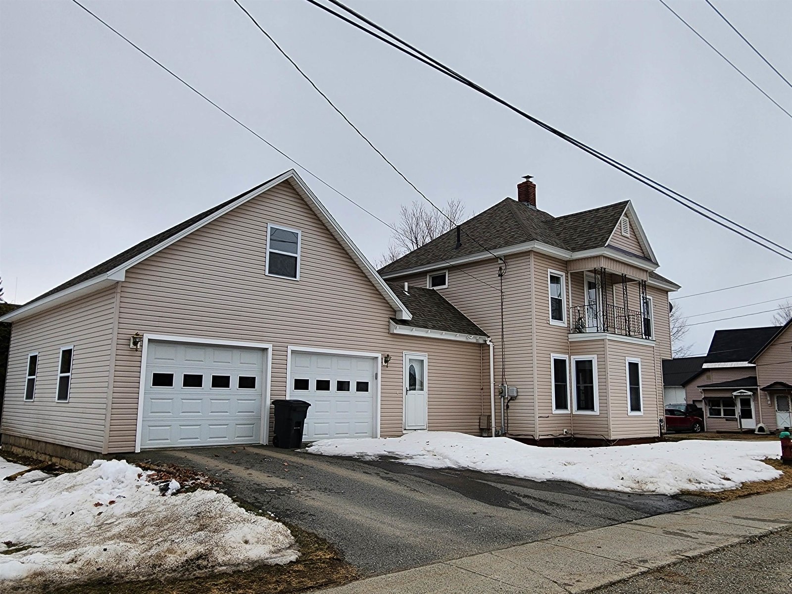 88 Young Street, Newport City