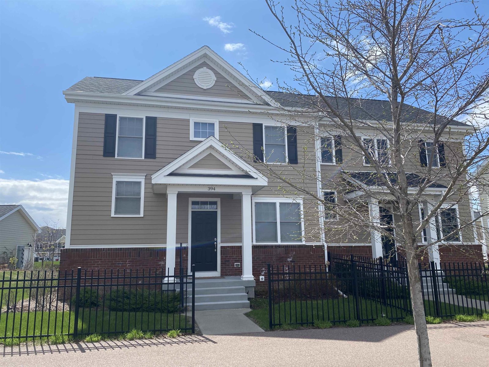 394 Zephyr Road, Williston