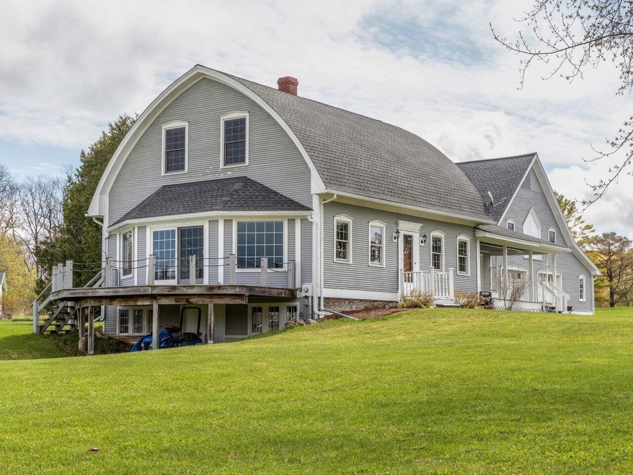 50 Elm Point Road, Addison