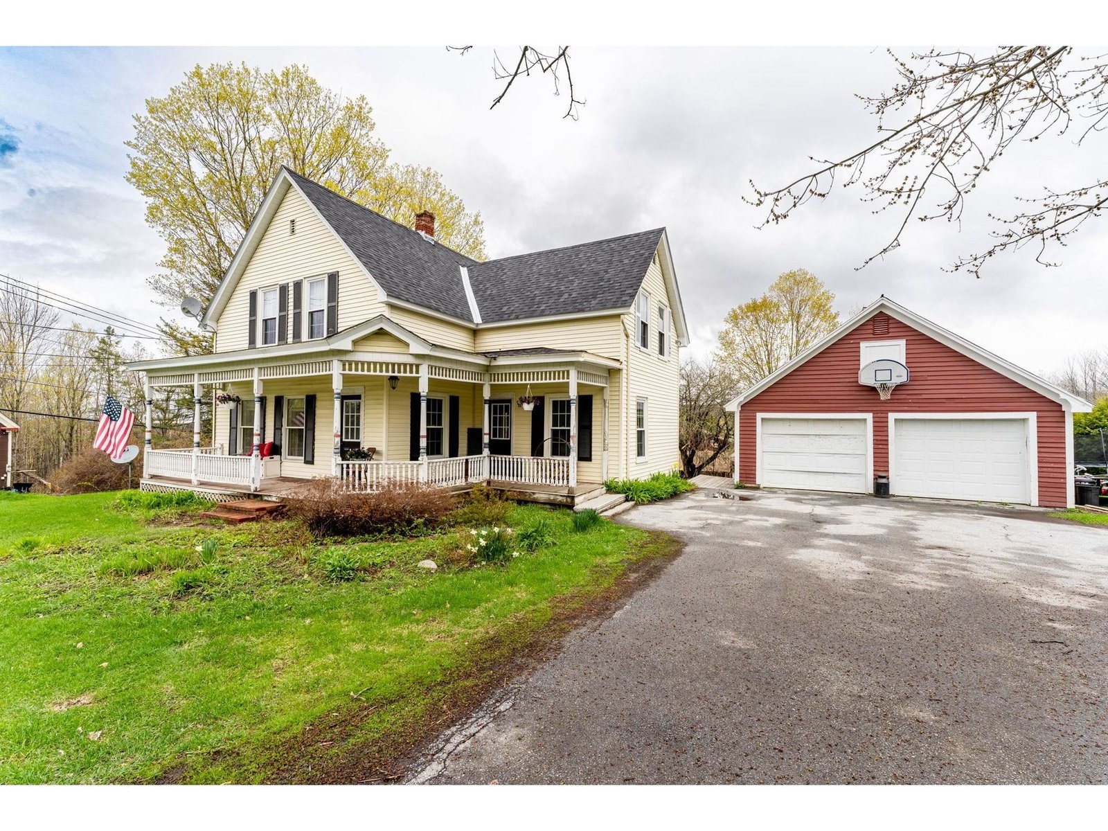 1 Little John Road, Barre Town