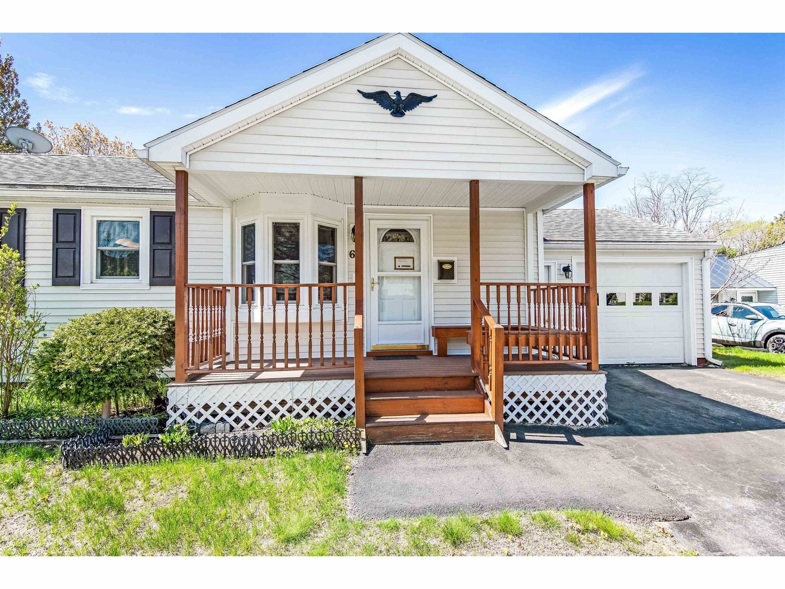 60 Poirier Place, Burlington
