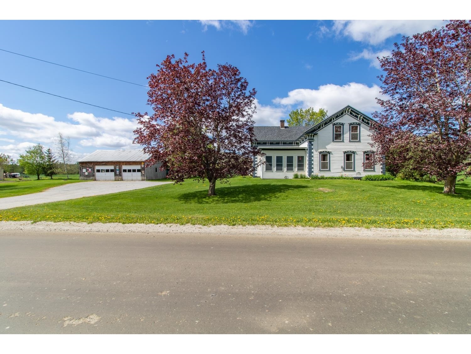 1249 Back Coventry Road, Irasburg