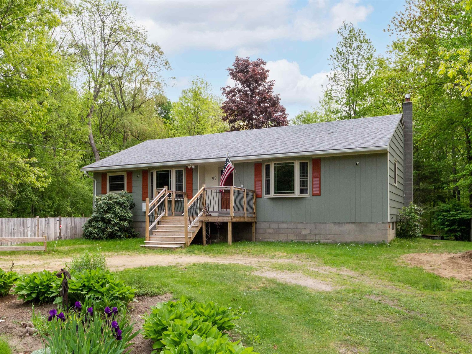 99 New England Avenue, Colchester