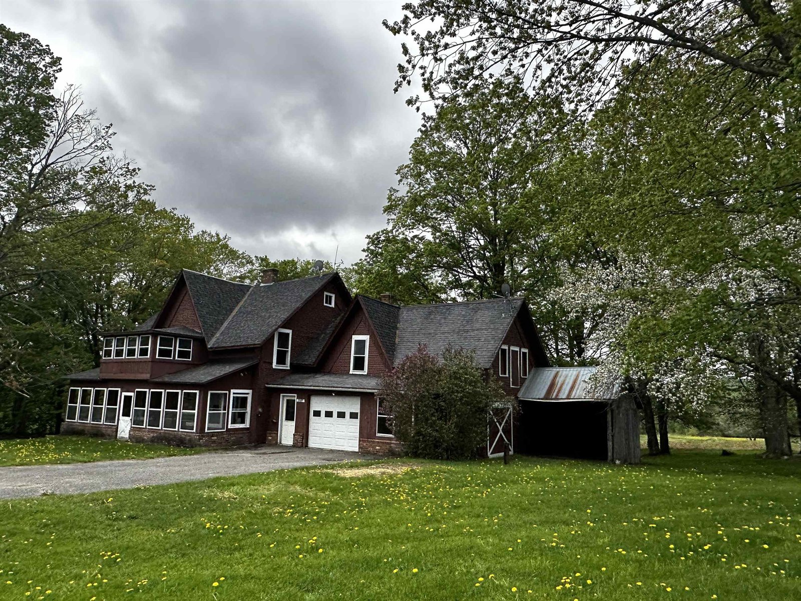 3147 Center Road, Hardwick