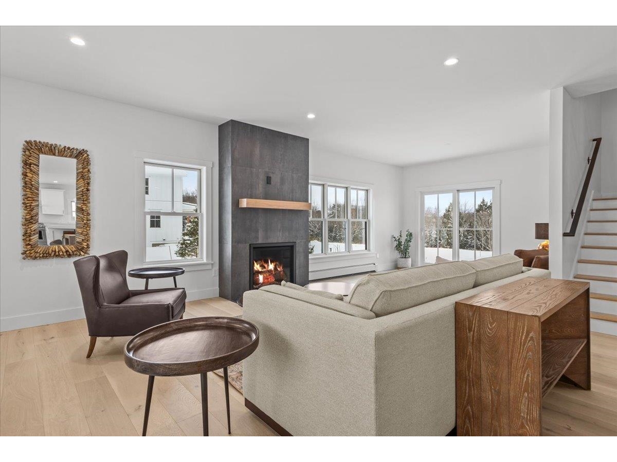 315 Elizabeth Lane, Morristown
