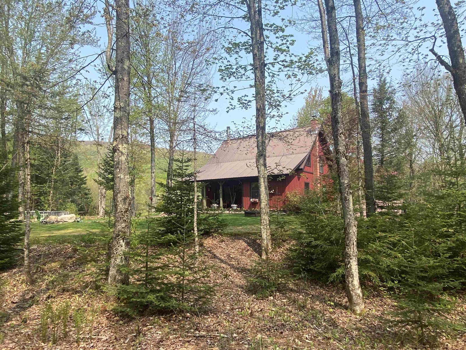 575 Bog Road, Belvidere
