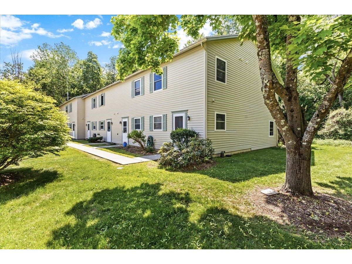 37 Densmore Drive, Essex Junction