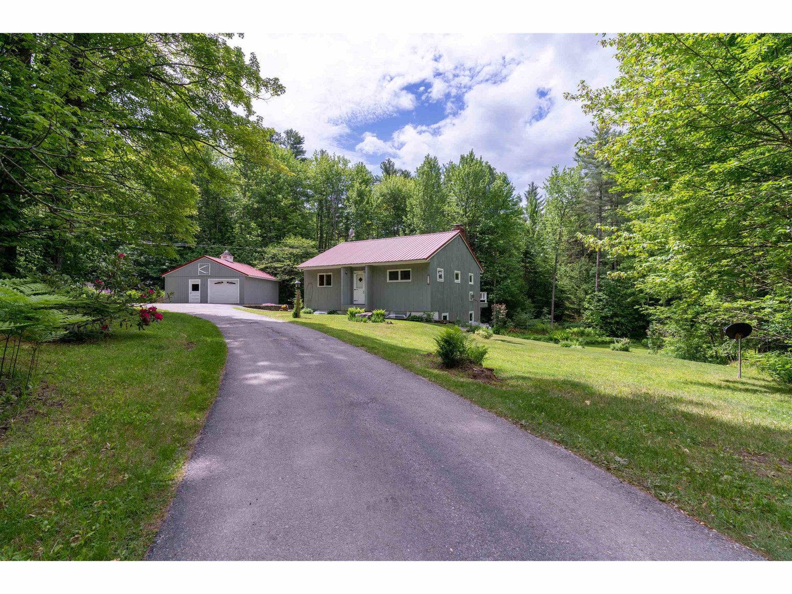 114 Elmore Mountain Road, Stowe