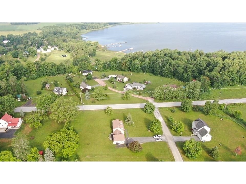1 Canamak Drive, Grand Isle