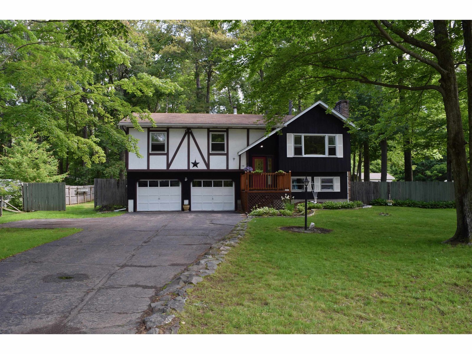 239 Brennan Woods Drive Williston, Vermont Sold in 2015