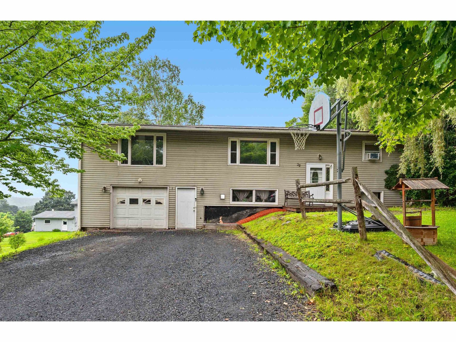 32 Granview Drive, Barre Town