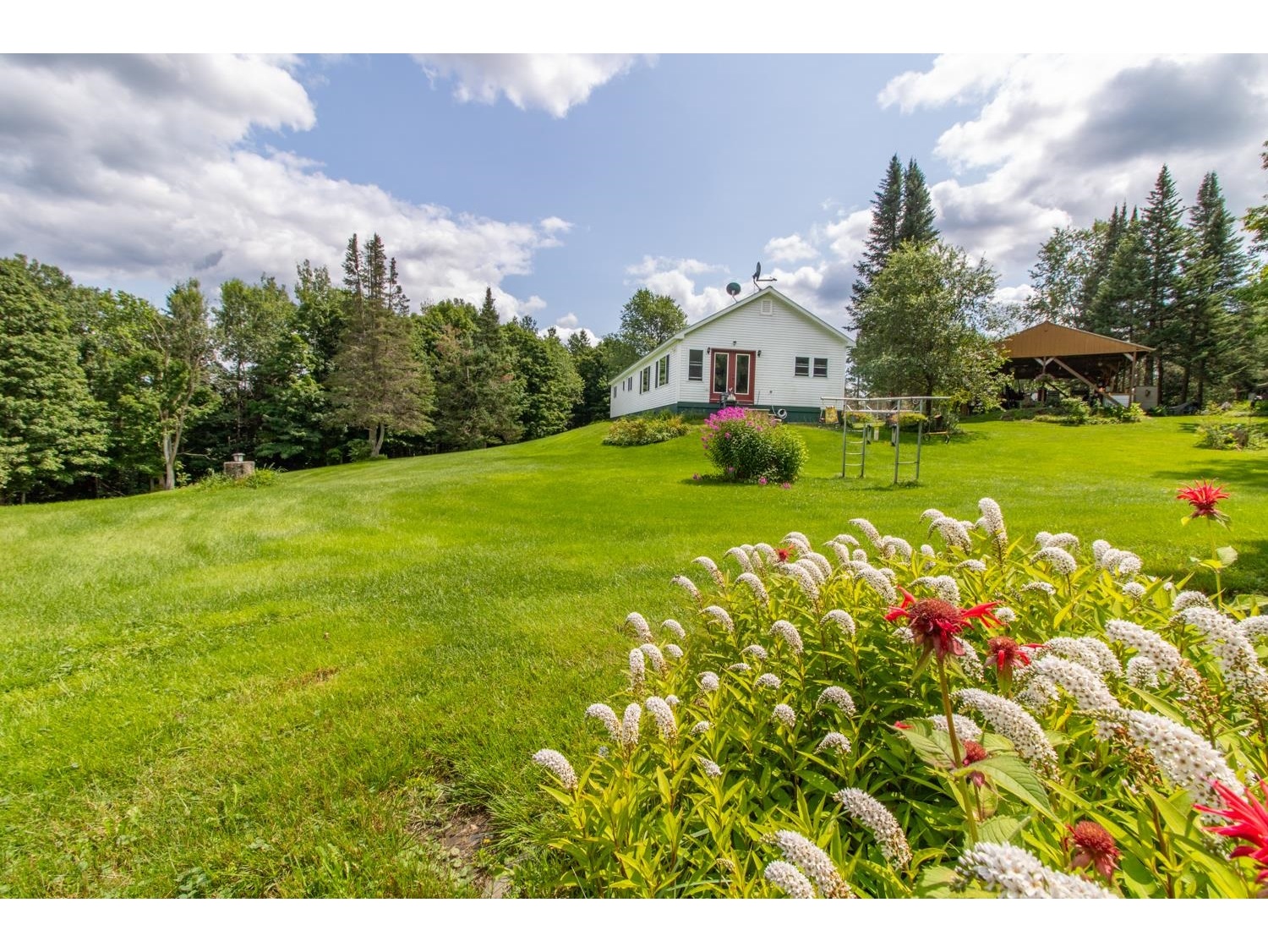 600 Tree Farm Road, Holland