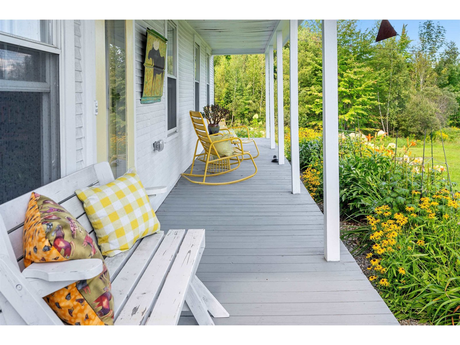 1162 West Hill Road, Northfield