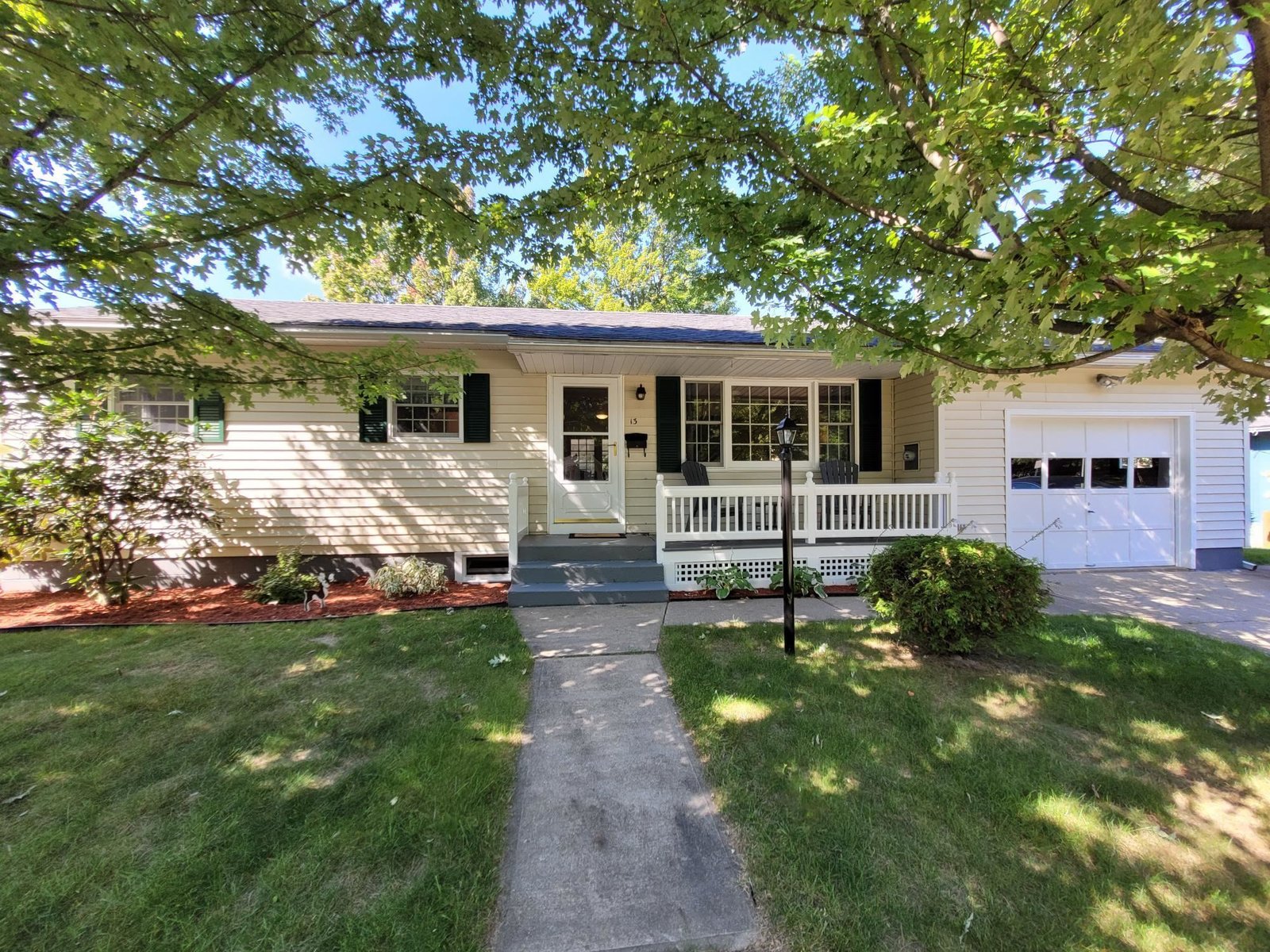 13 Curtis Avenue, Burlington