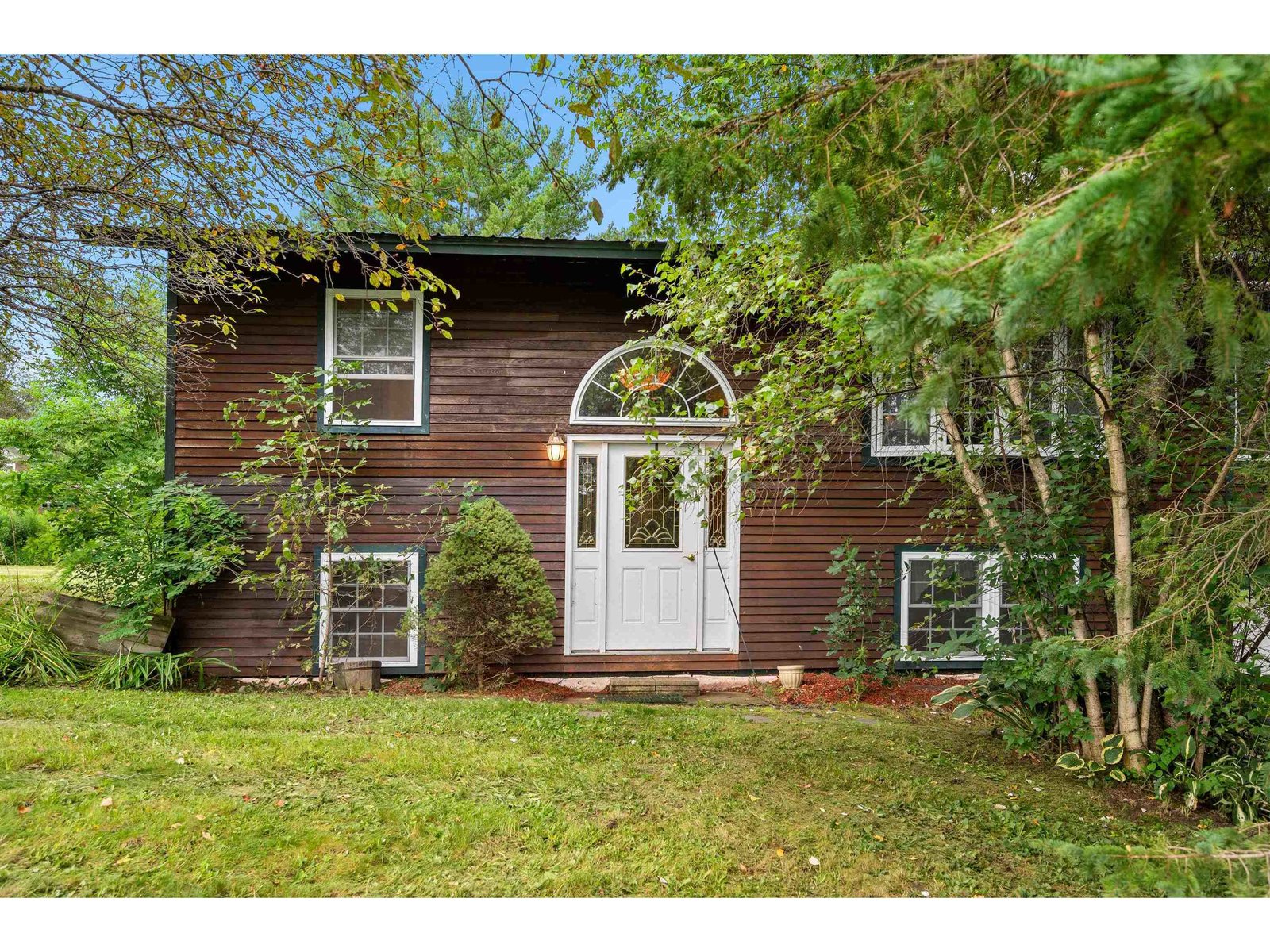 9 Spring Hollow Lane, Barre Town