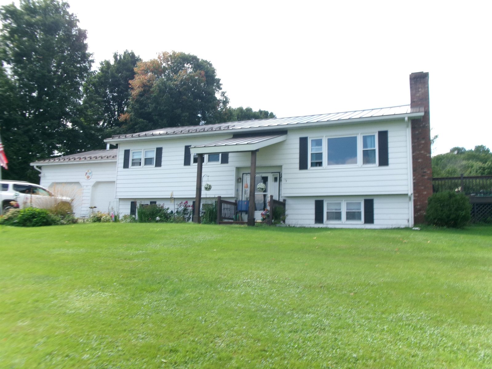 3117 Lake Road, Newport Town