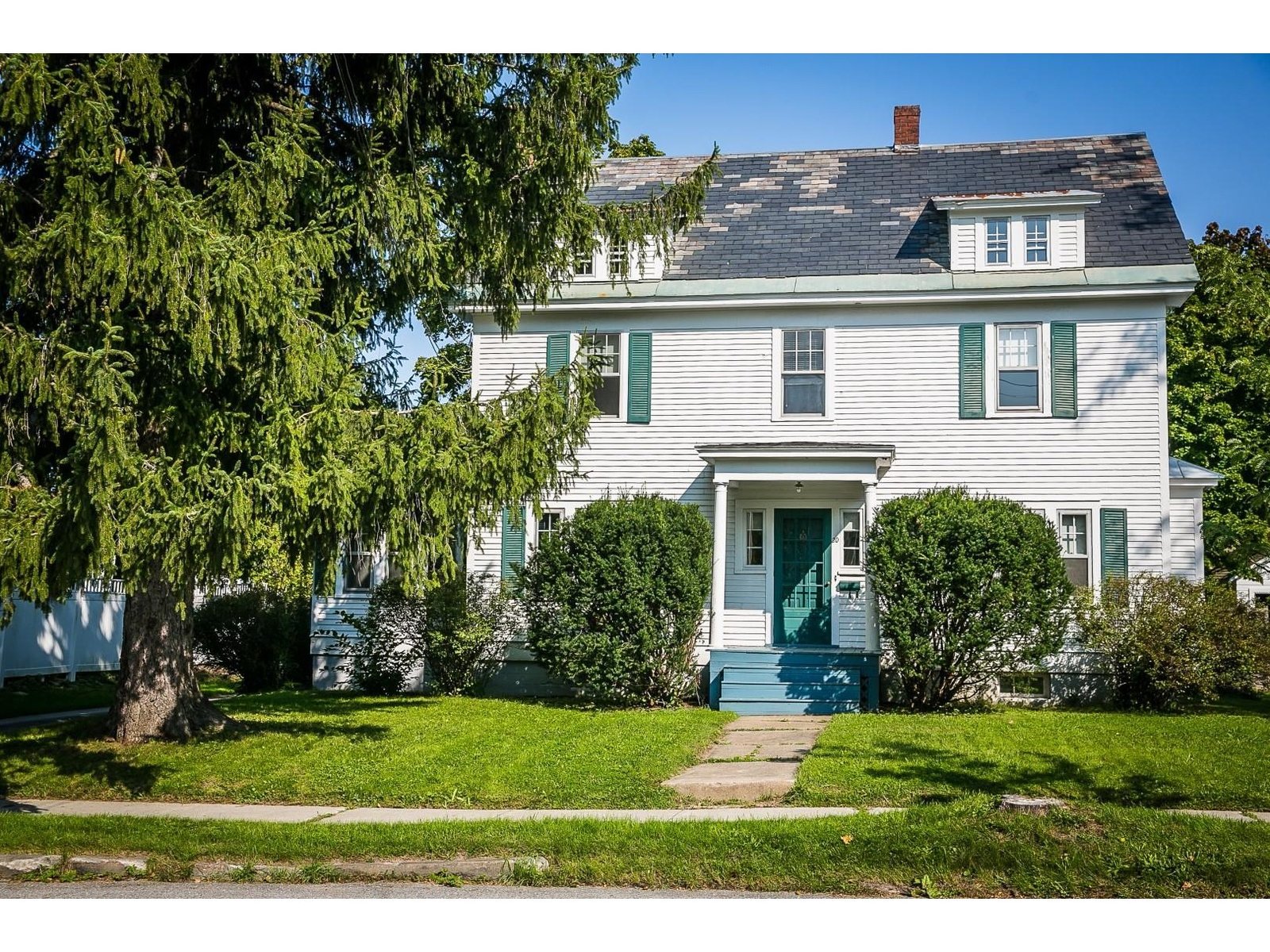 20 Henderson Terrace, Burlington