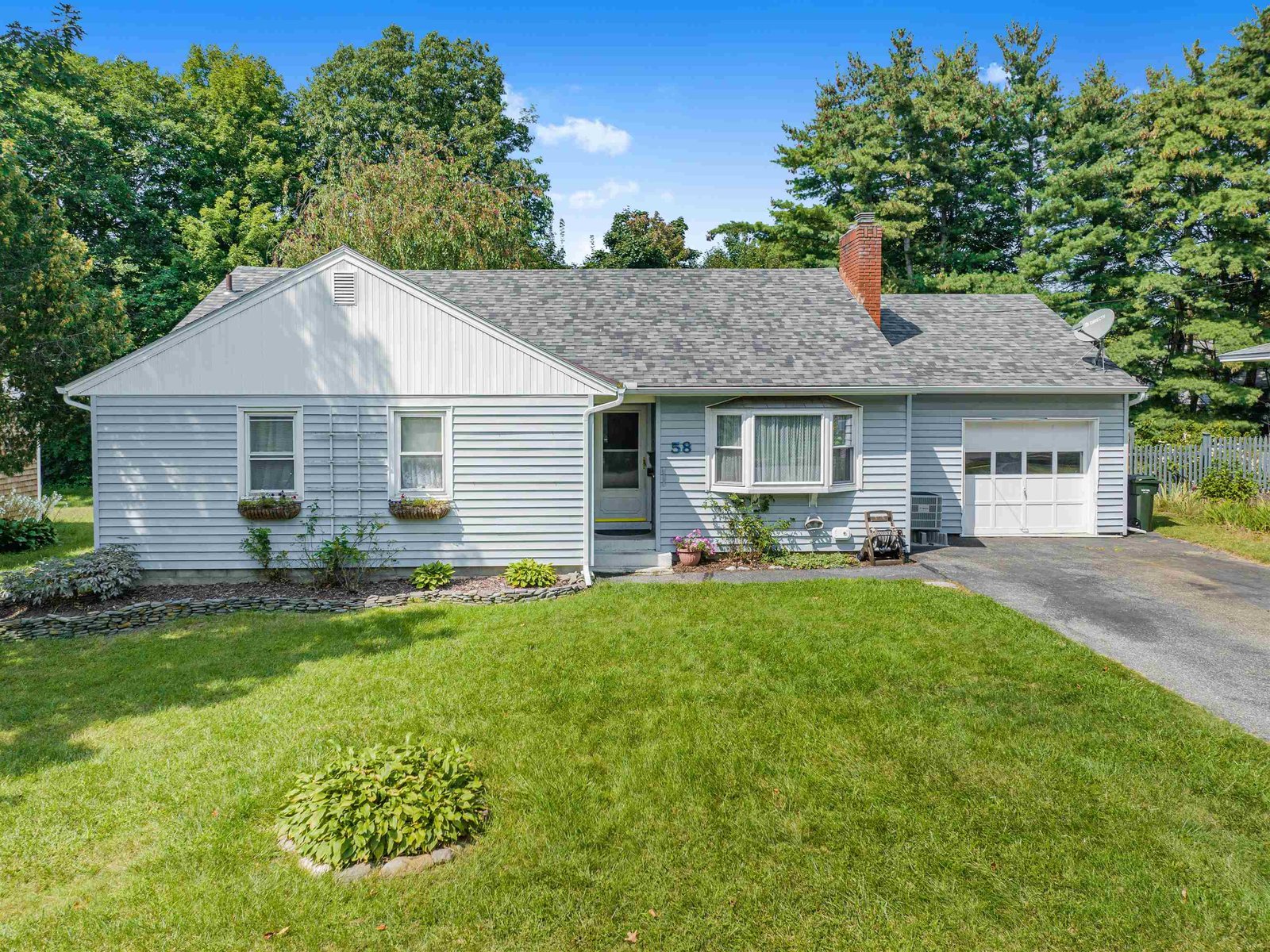 58 Killarney Drive, Burlington