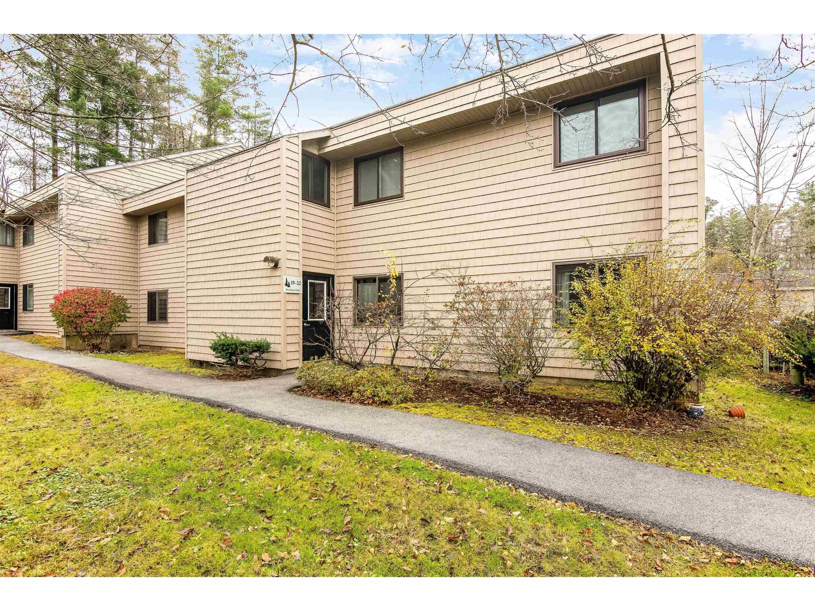51 Hawthorne Circle, South Burlington