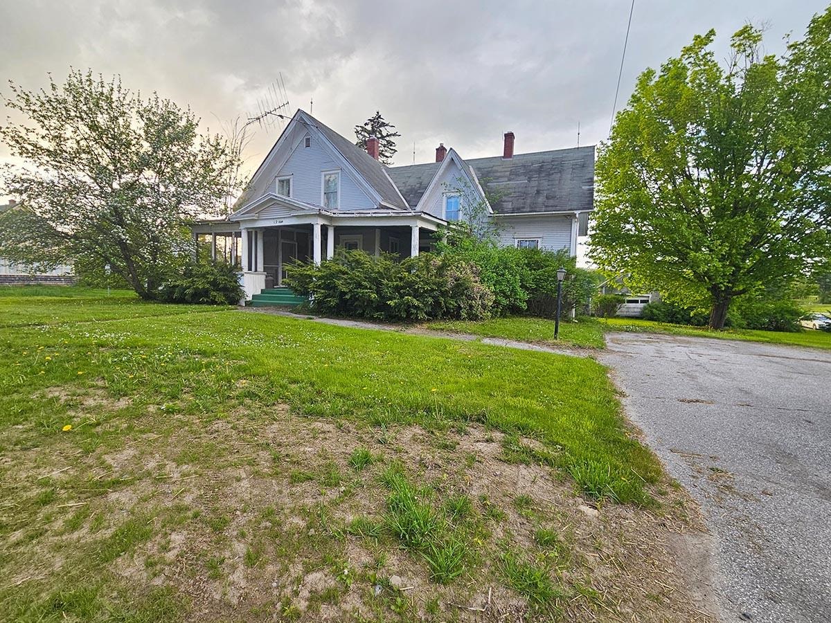 19 Elm Street, Enosburg