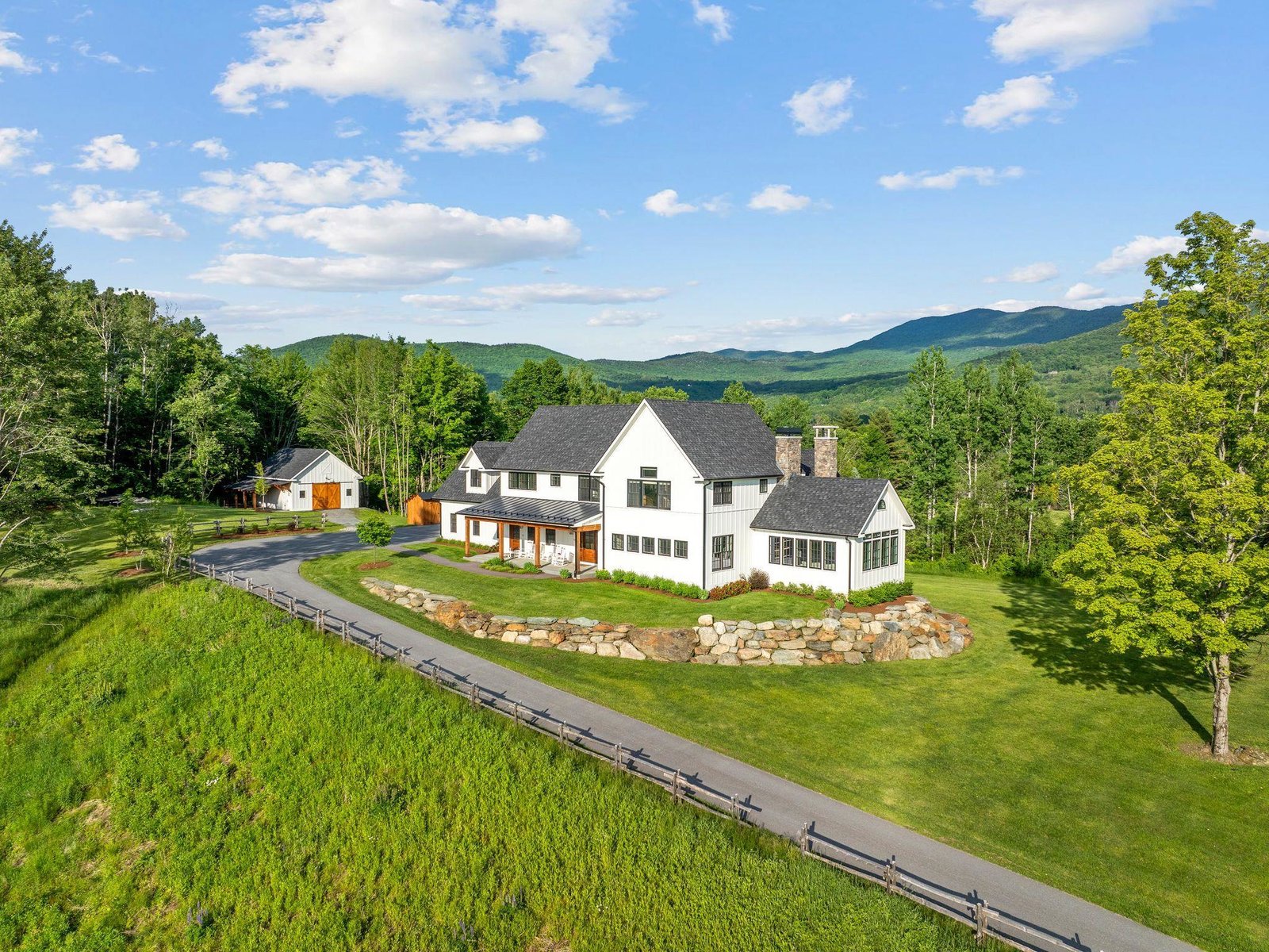489 Covered Bridge Road, Stowe