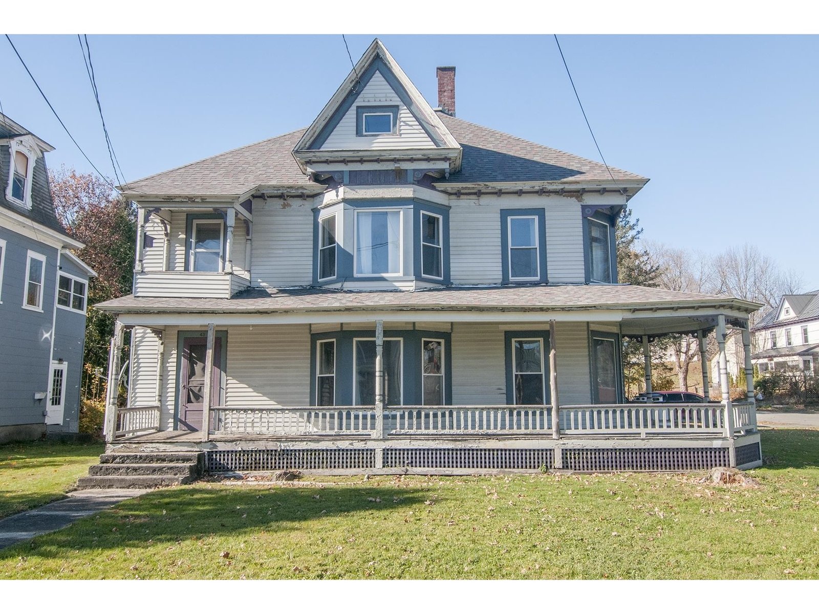 43 Maple Street, Orleans