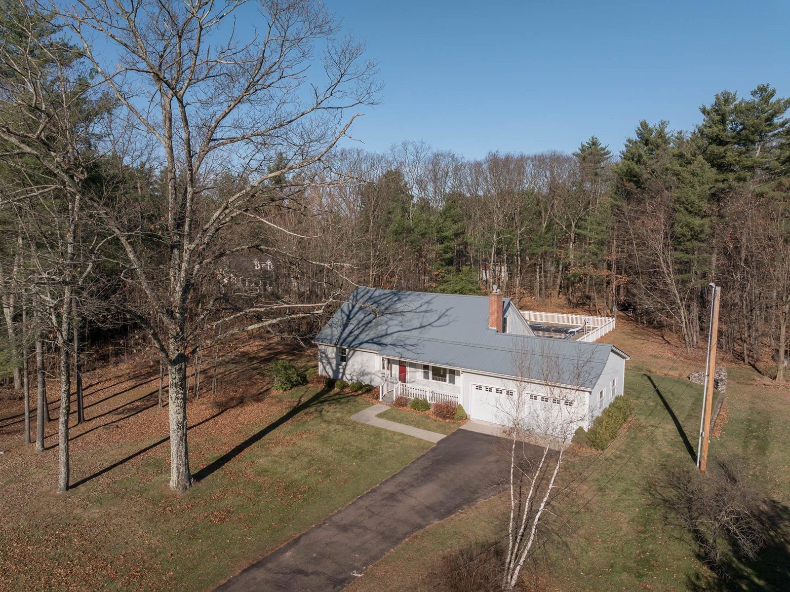 205 Lake Road, Milton