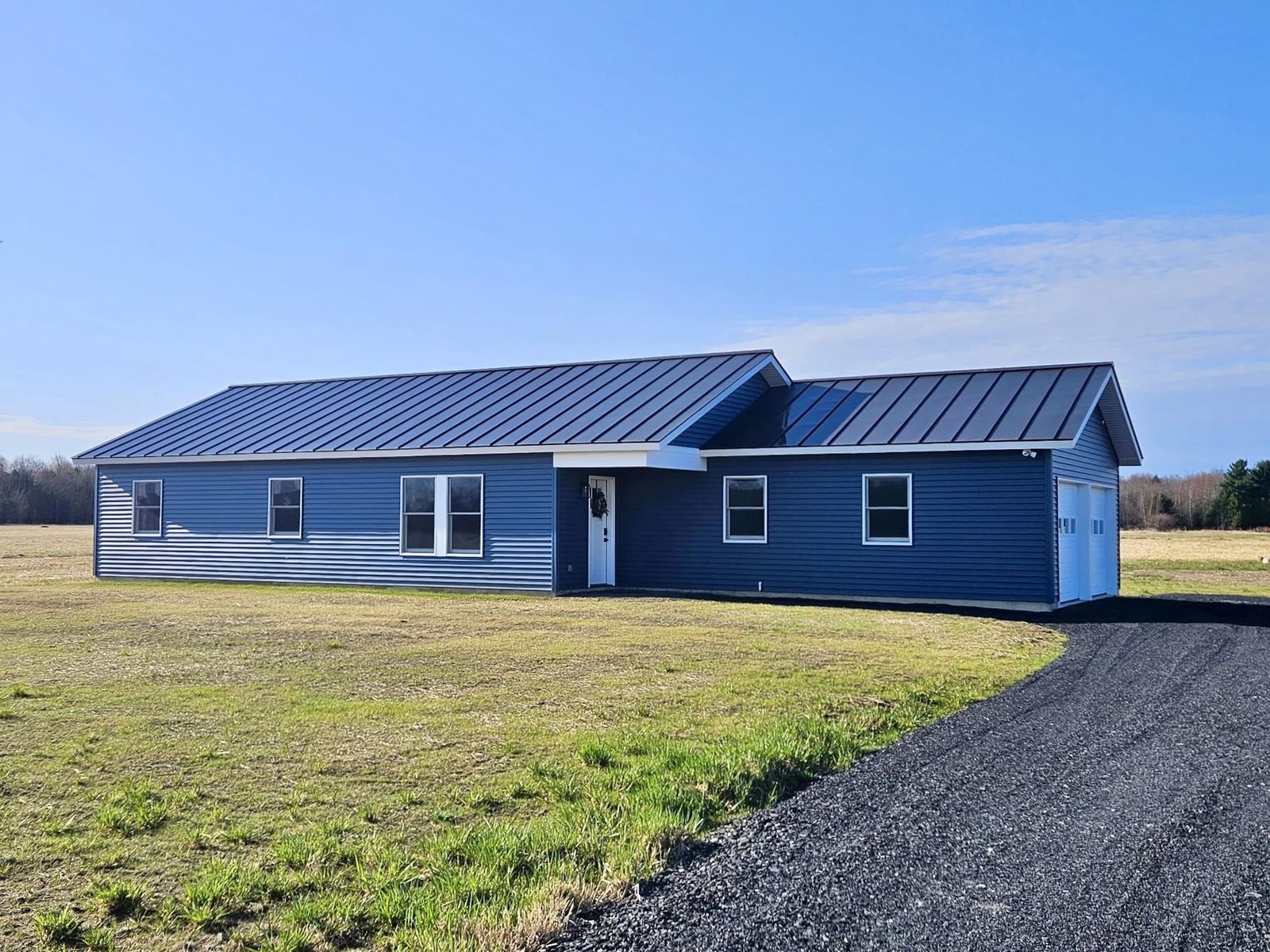 585 New Road, Isle La Motte