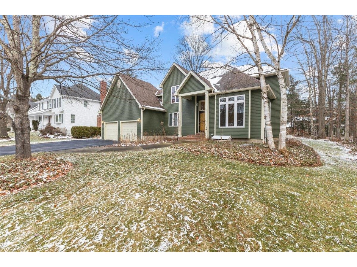 18 Lida Drive, Essex