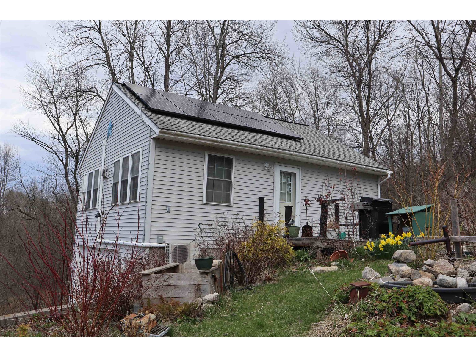 2926 Lake Street, Shoreham
