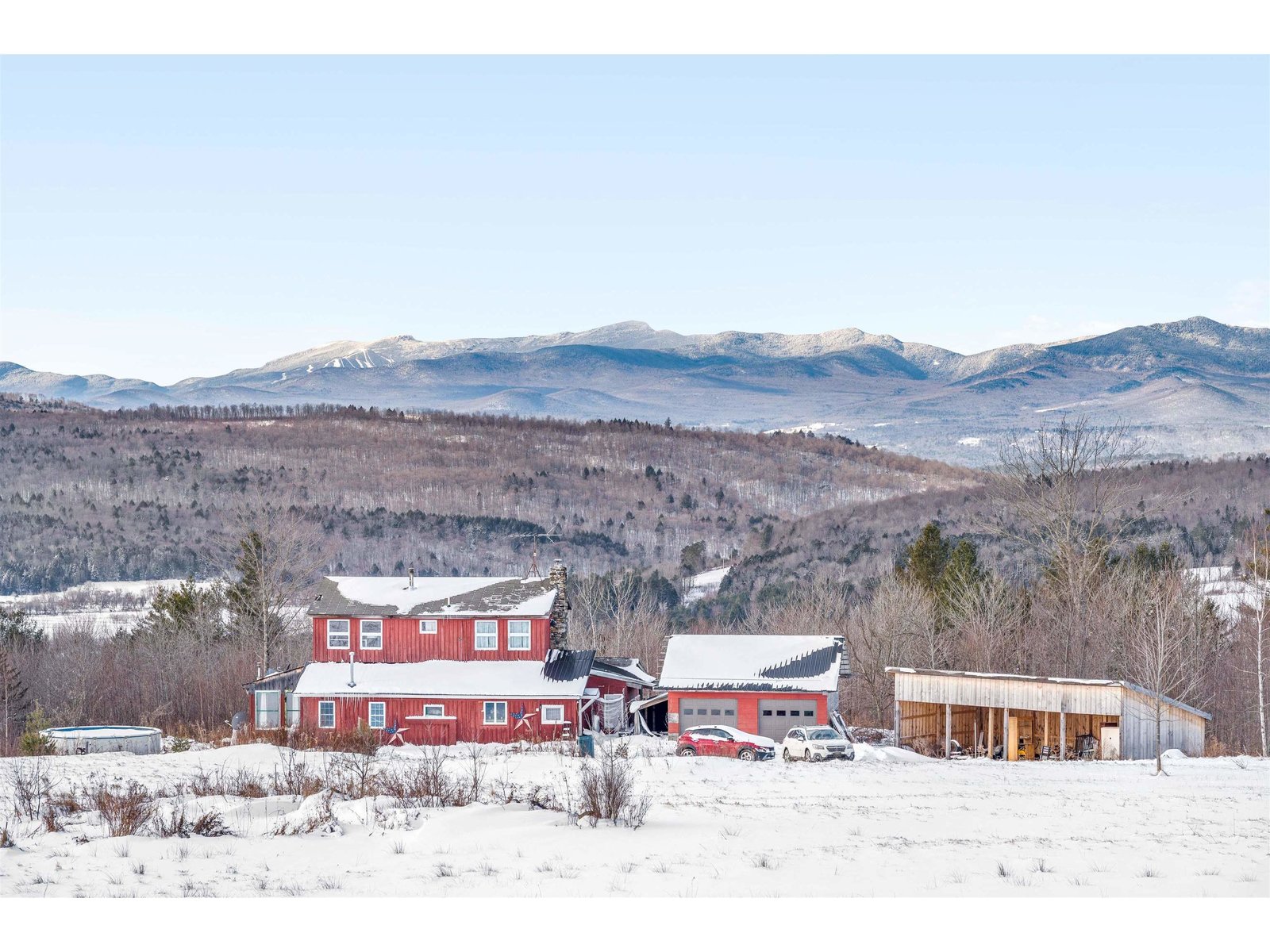 1201 Town Hill Road, Wolcott